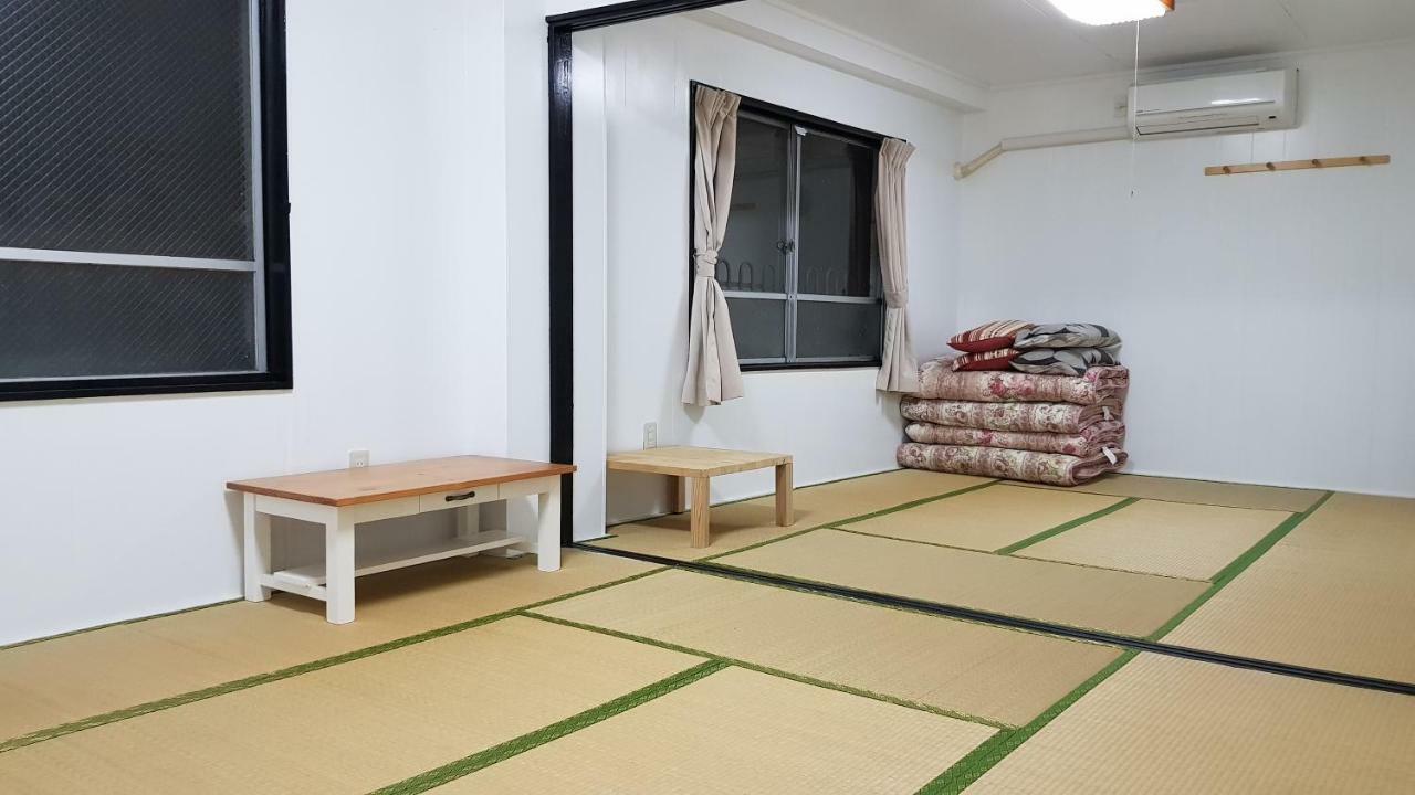 Orion Divers Guest House Наха Екстериор снимка